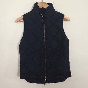 JCrew quilted puffer vest in good condition